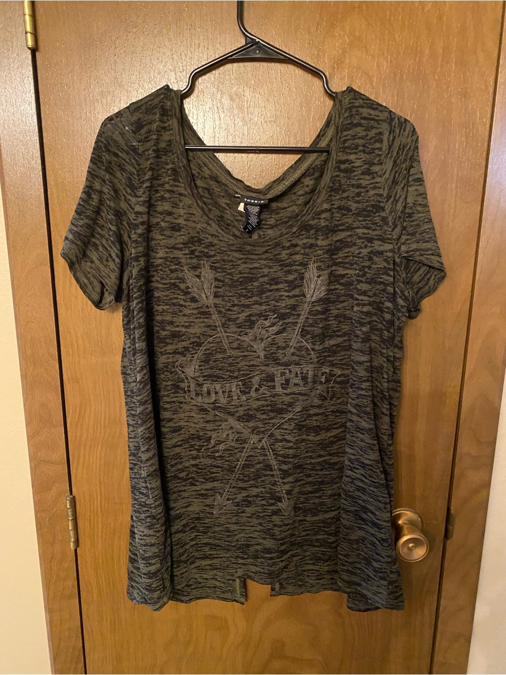 torrid Olive Green Heathered Short Sleeve Graphic Tee